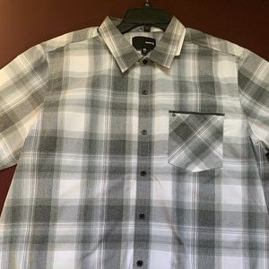 New - Men's Hurley plaid shirt
